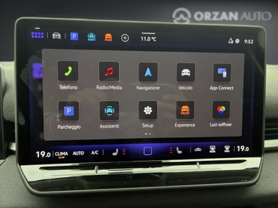 Volkswagen T-Roc 1.5 etsi Life 150cv dsg (14)