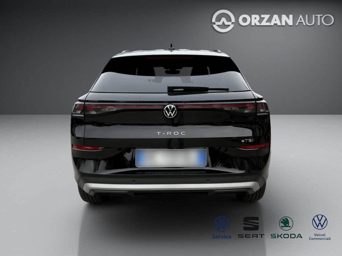 Volkswagen T-Roc 1.5 etsi Life 150cv dsg (6)