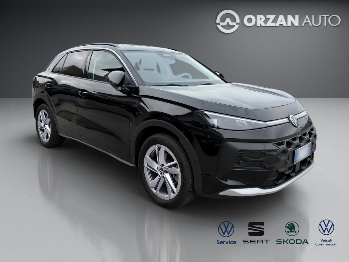 Volkswagen T-Roc 1.5 etsi Life 150cv dsg (9)