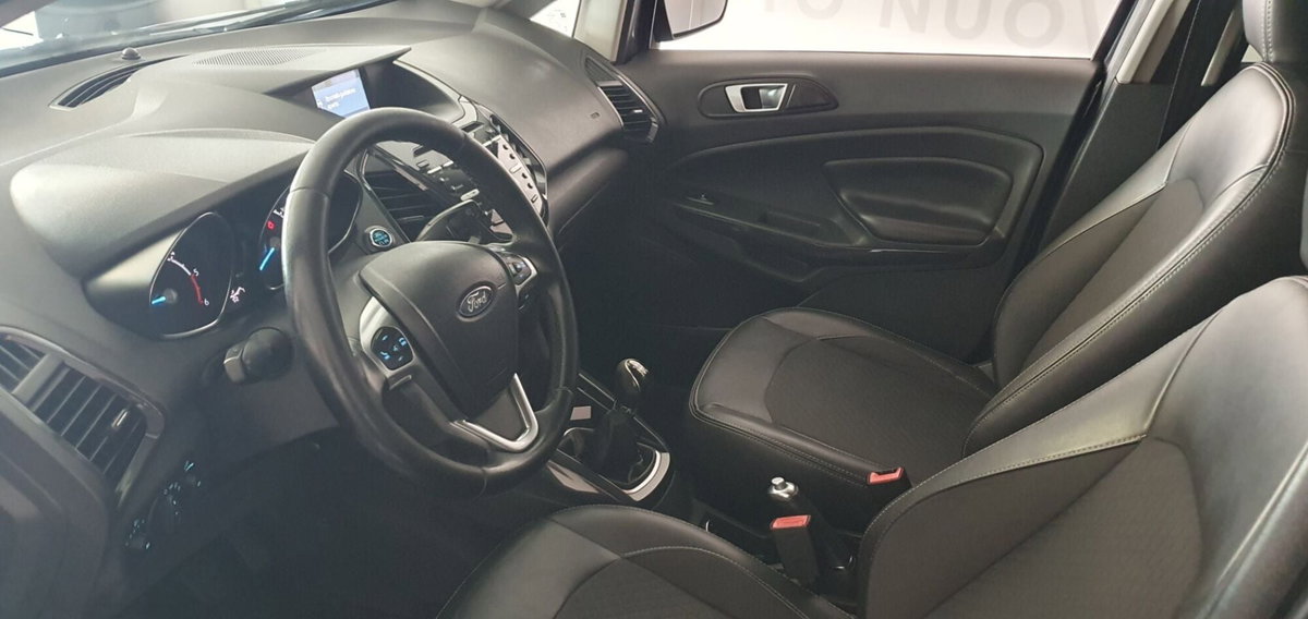 Ford EcoSport 1.5 TDCi 95 CV Titanium S (2)