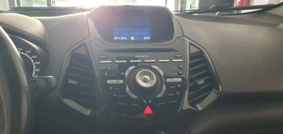 Ford EcoSport 1.5 TDCi 95 CV Titanium S (5)