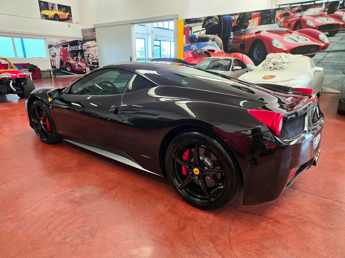 Ferrari 458 Coupé 458 Italia DCT (5)