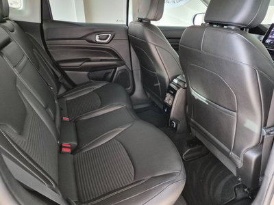 Jeep Compass 1.3 T4 190CV PHEV AT6 4xe Limited (11)