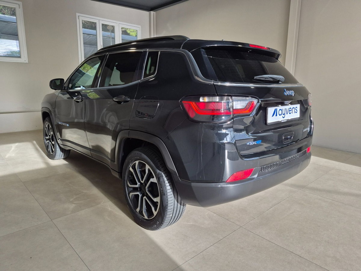 Jeep Compass 1.3 T4 190CV PHEV AT6 4xe Limited (6)