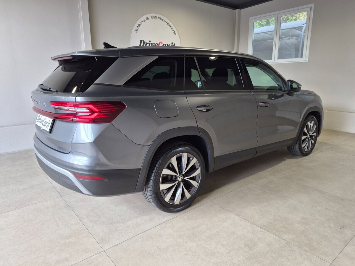 Skoda Kodiaq 2.0 TDI EVO SCR 4x4 DSG 7 posti Style (9)