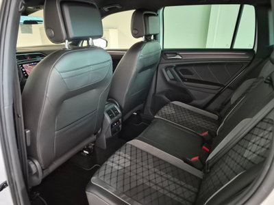 Volkswagen Tiguan 1.5 TSI 150 CV DSG ACT R-Line (14)