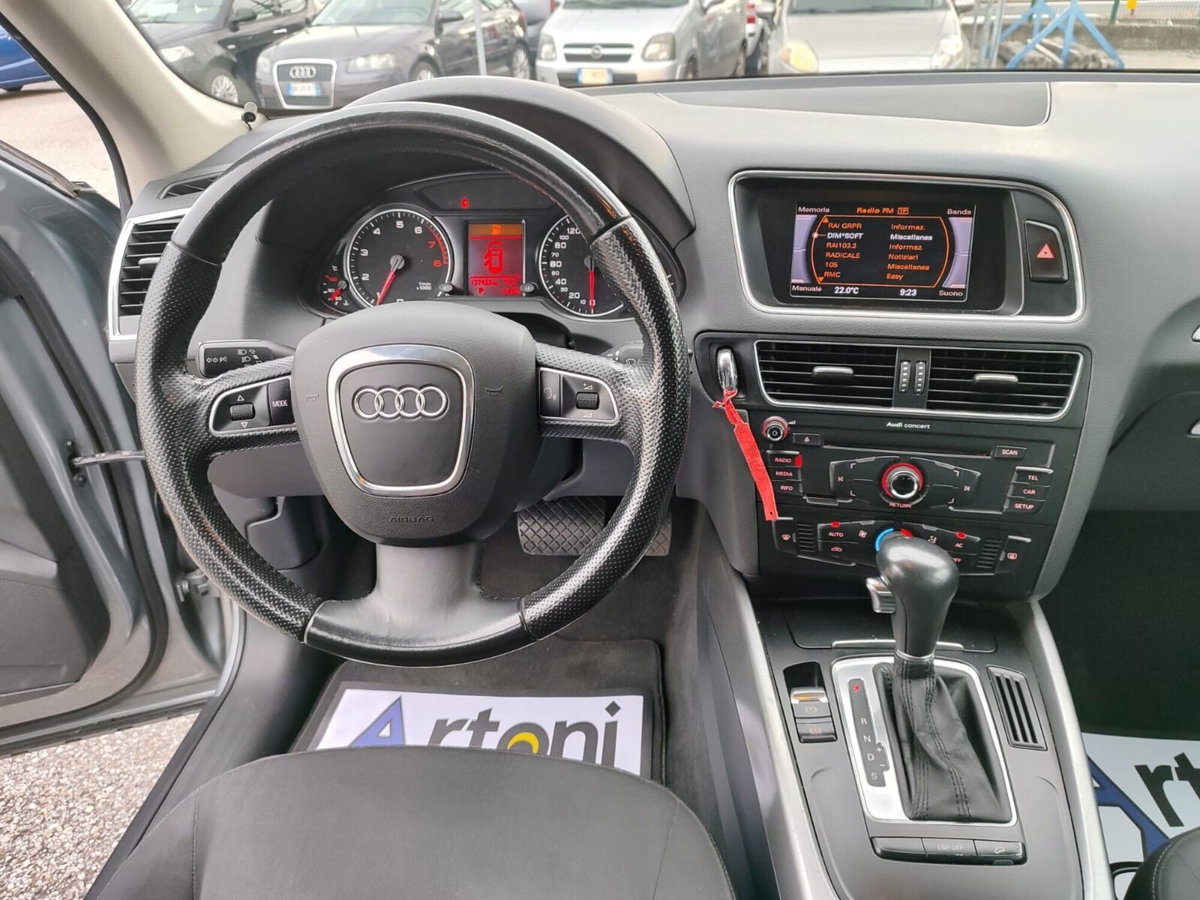 Audi Q5 2.0 TFSI 211 CV quattro S tronic (13)