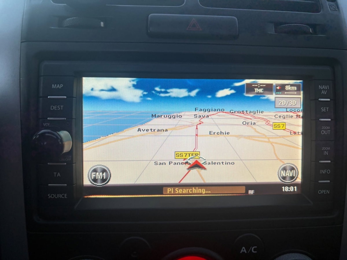 Suzuki Grand Vitara 1.9 DDiS 5 porte Crossover Evolution Plus (13)