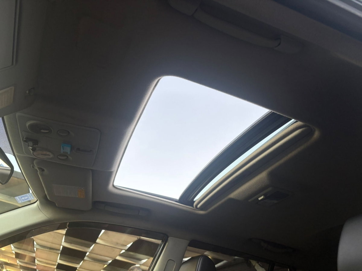Suzuki Grand Vitara 1.9 DDiS 5 porte Crossover Evolution Plus (15)