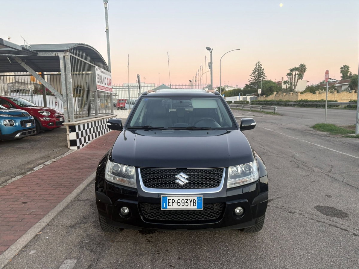 Suzuki Grand Vitara 1.9 DDiS 5 porte Crossover Evolution Plus (2)