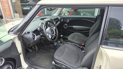MINI Mini 1.4 16V Ray G (7)