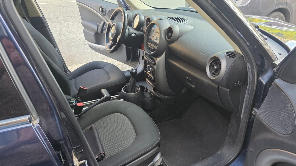 MINI Mini 1.6 16V Cooper (11)
