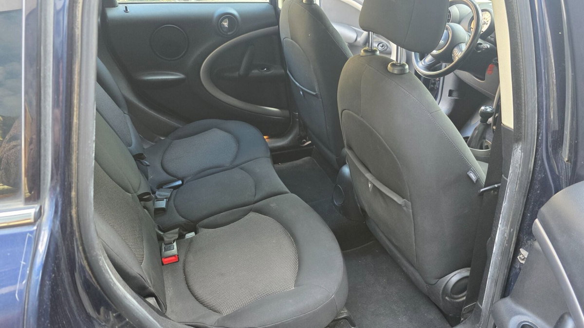 MINI Mini 1.6 16V Cooper (12)