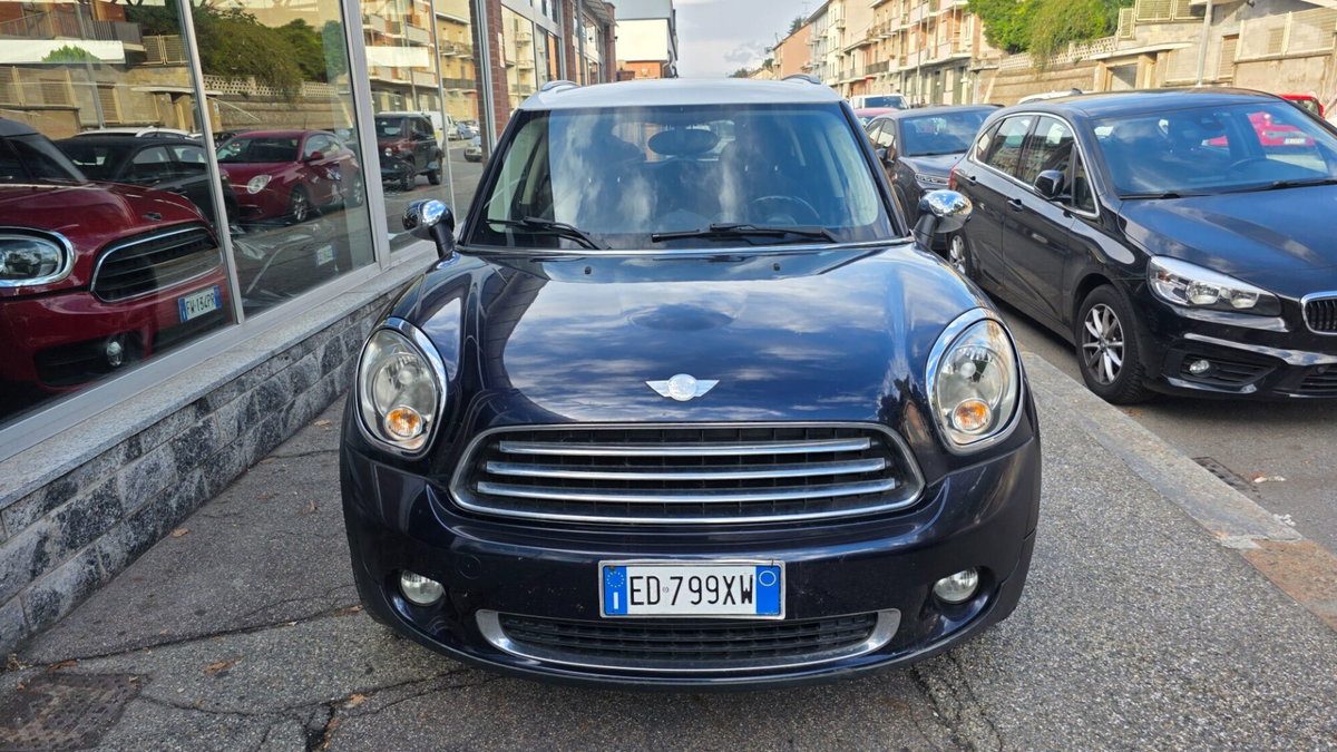 MINI Mini 1.6 16V Cooper (2)