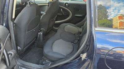 MINI Mini 1.6 16V Cooper (9)