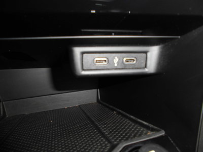 Volkswagen T-Roc 1.0 TSI Business BlueMotion Technology (12)