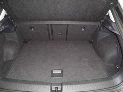 Volkswagen T-Roc 1.0 TSI Business BlueMotion Technology (14)