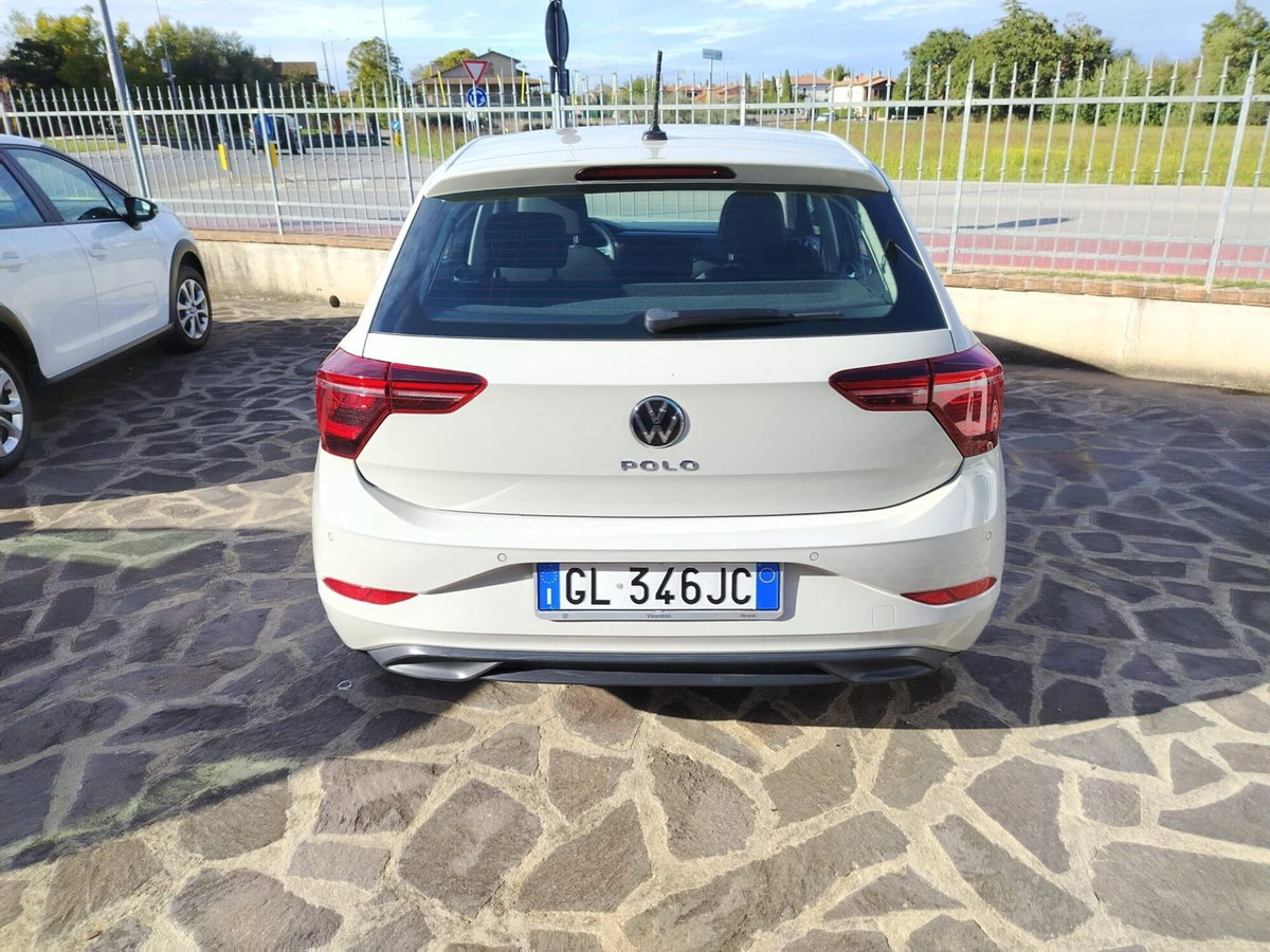 Volkswagen Polo 1.0 EVO (7)