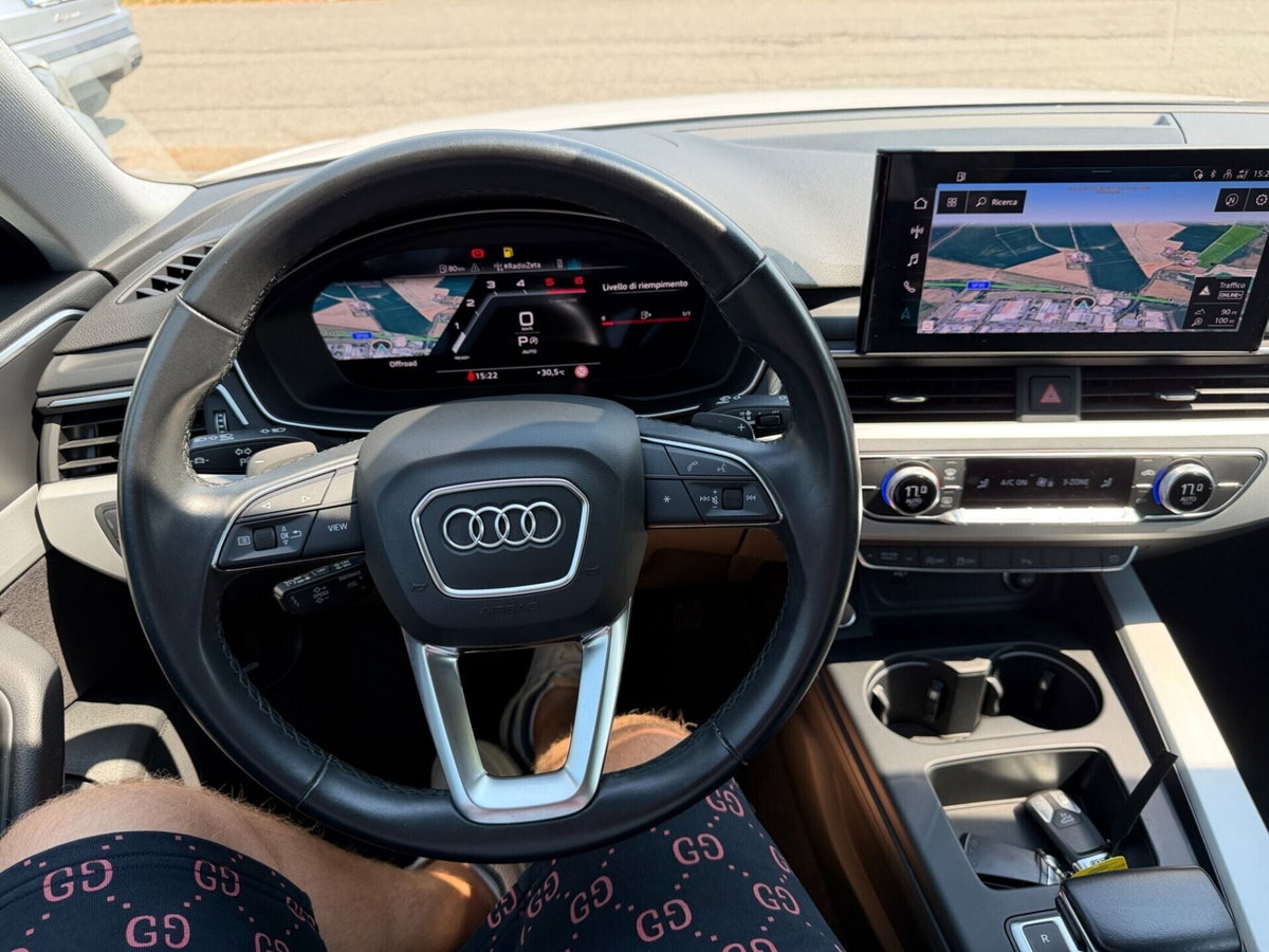 Audi A4 Avant 35 TDI/163 CV S tronic Business Advanced (16)
