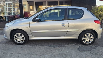 Peugeot 206 60CV 3p. Trendy (12)