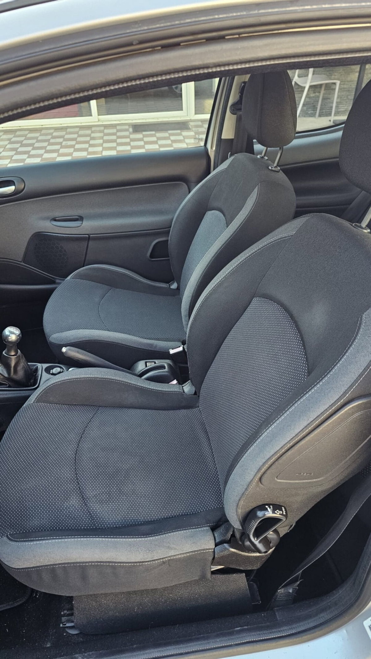 Peugeot 206 60CV 3p. Trendy (13)