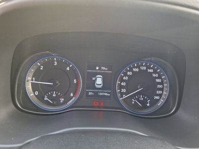Hyundai Kona 1.6 CRDI 115 CV Xpossible (13)