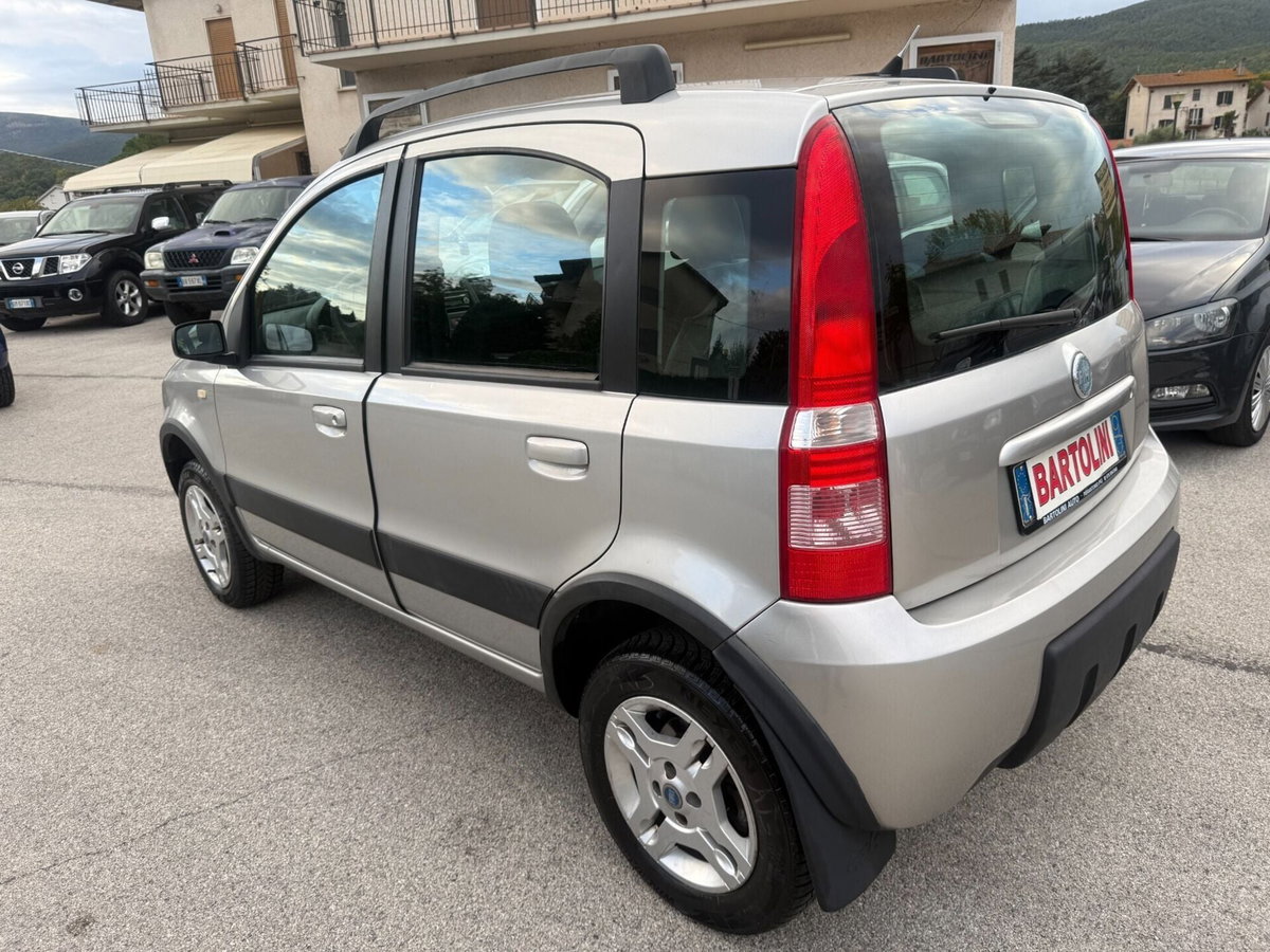 Fiat Panda 1.2 4x4 Climbing (4)