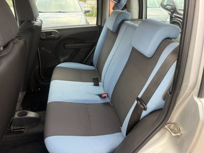 Fiat Panda 1.2 4x4 Climbing (7)