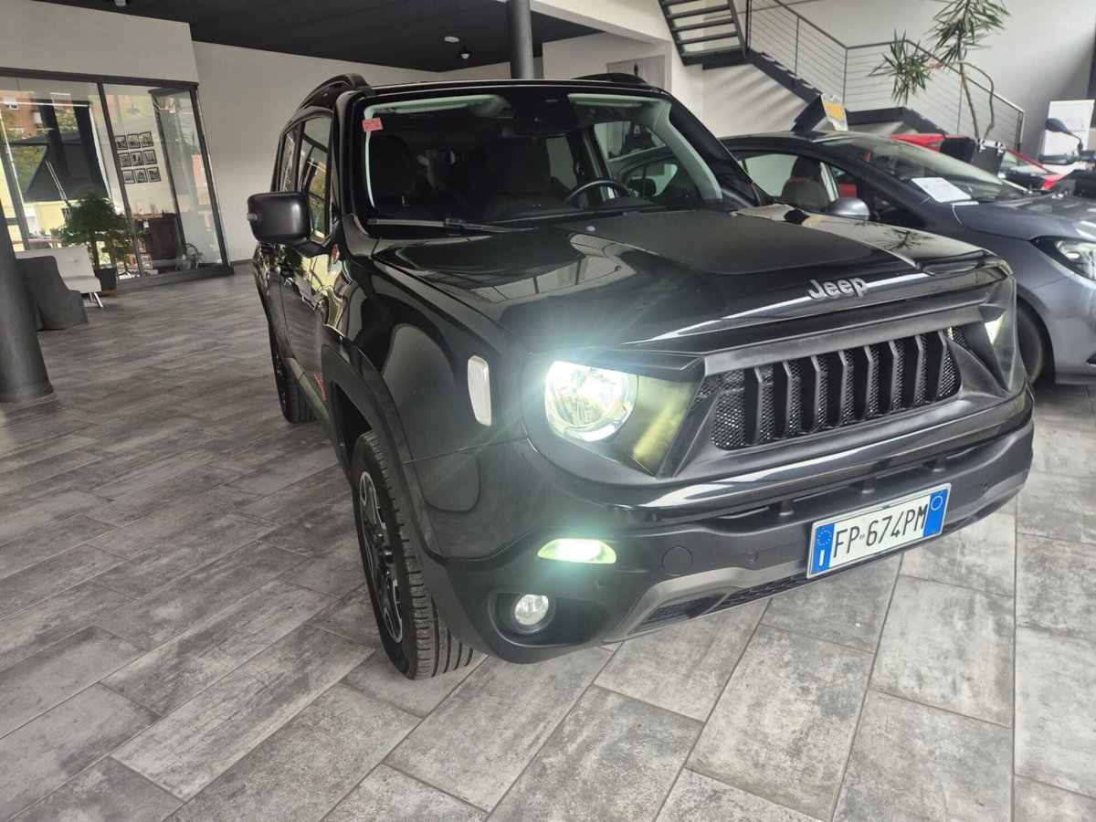 Jeep Renegade 2.0 Mjt 170CV 4WD Active Drive Low Trailhawk (6)