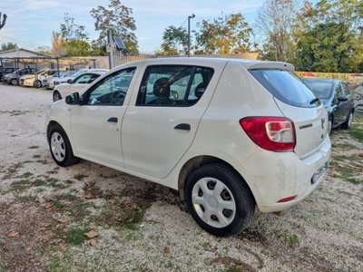 Dacia Sandero 1.5 dCi 75CV Ambiance (5)