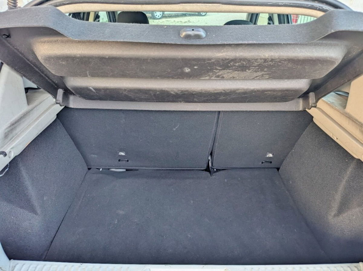 Dacia Sandero 1.5 dCi 75CV Ambiance (6)