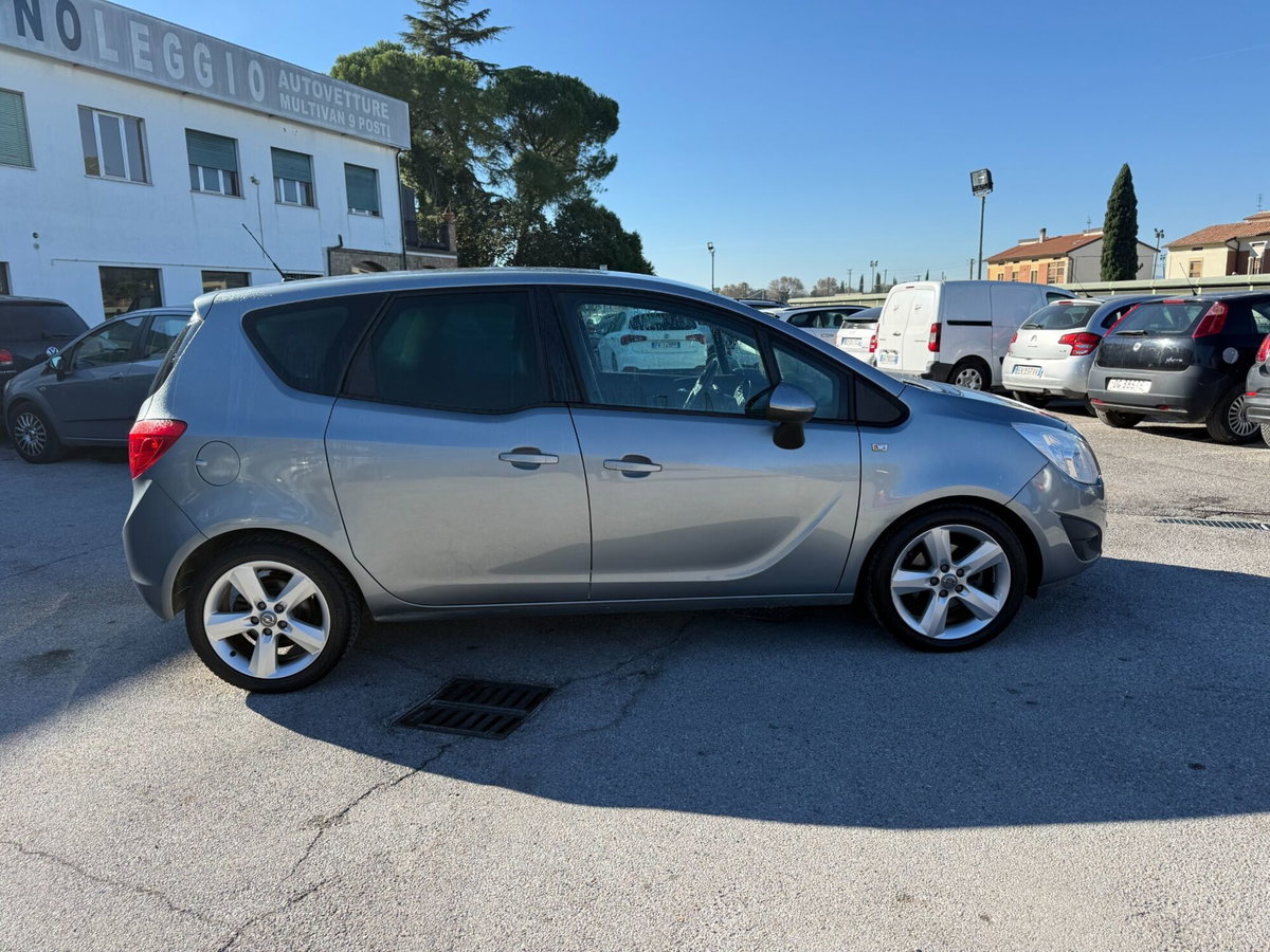 Opel Meriva 1.4 16V Enjoy (6)