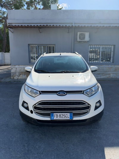 Ford EcoSport 1.5 110 CV Powershift Titanium (2)