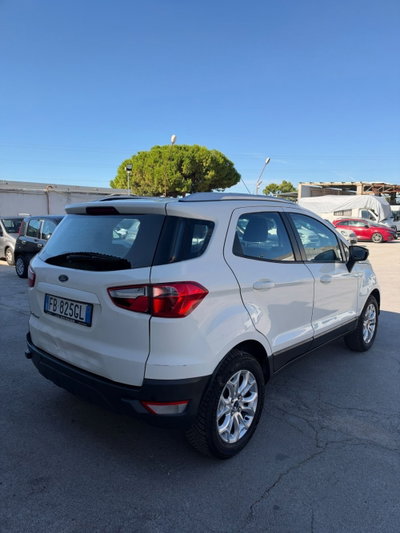 Ford EcoSport 1.5 110 CV Powershift Titanium (4)