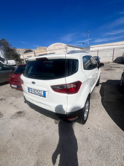 Ford EcoSport 1.5 110 CV Powershift Titanium (5)