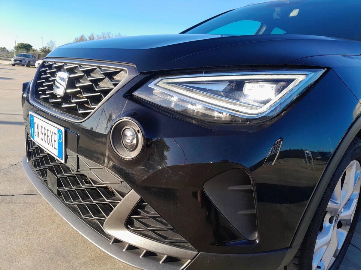 SEAT Arona 1.0 EcoTSI 110 CV DSG FR (5)