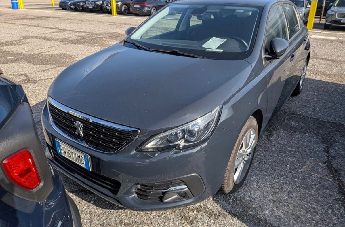 Peugeot 308 BlueHDi 130 S&S Business