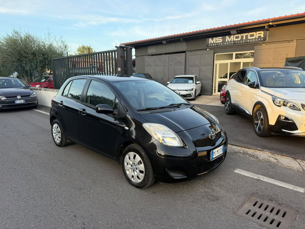 Toyota Yaris 1.3 5 porte
