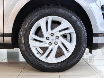 Land Rover Range Rover Evoque 2.0D I4-L.Flw 150 CV AWD Auto R-Dynamic (7)
