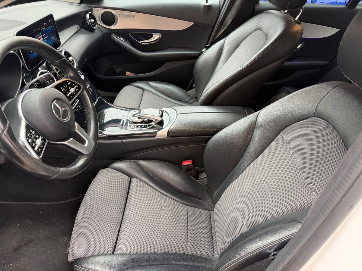 Mercedes-Benz Classe C 220 d Auto Premium (10)