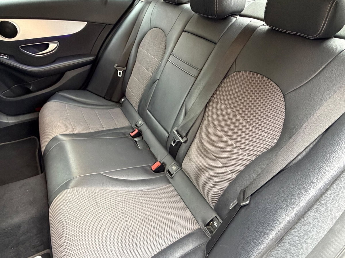 Mercedes-Benz Classe C 220 d Auto Premium (11)