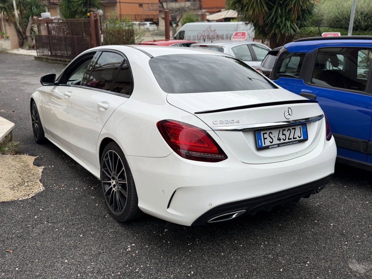 Mercedes-Benz Classe C 220 d Auto Premium (4)