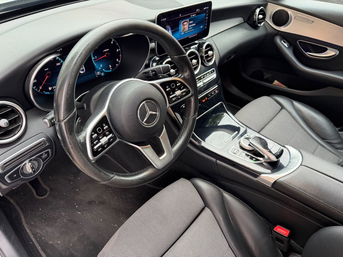 Mercedes-Benz Classe C 220 d Auto Premium (9)