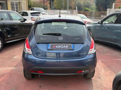 Lancia Ypsilon 1.0 FireFly 5 porte S&S Hybrid Ecochic Silver (6)