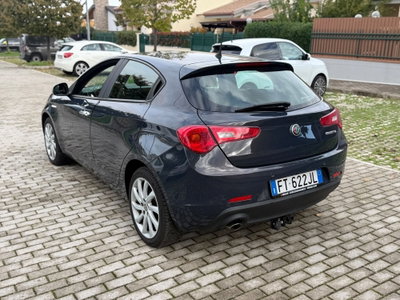 Alfa Romeo Giulietta 1.6 JTDm Ti 120cv (7)