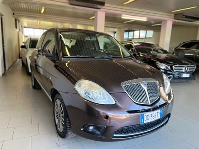 Lancia Ypsilon 1.3 MJT 75 CV Diva