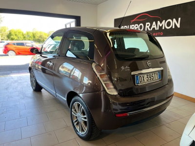 Lancia Ypsilon 1.3 MJT 75 CV Diva (5)