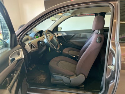 Lancia Ypsilon 1.3 MJT 75 CV Diva (7)