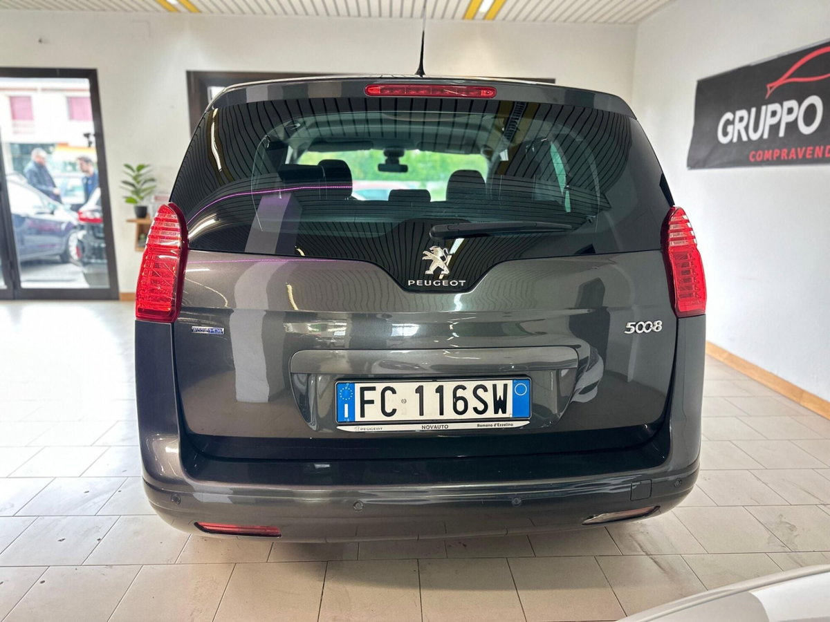 Peugeot 5008 BlueHDi 120 S&S Business (6)