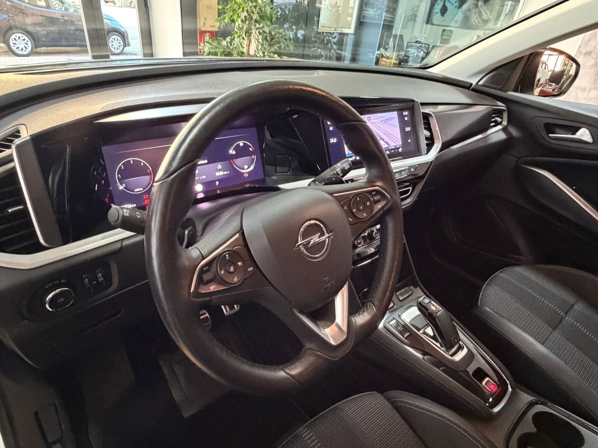 Opel Grandland 1.5 diesel Ecotec aut. GS Line (8)